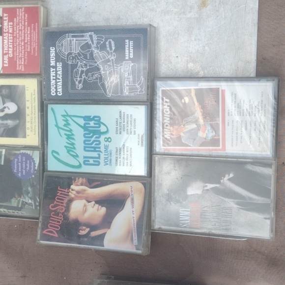 Vintage Country Music Cassette Tape Collection NWT - Picture 3 of 4